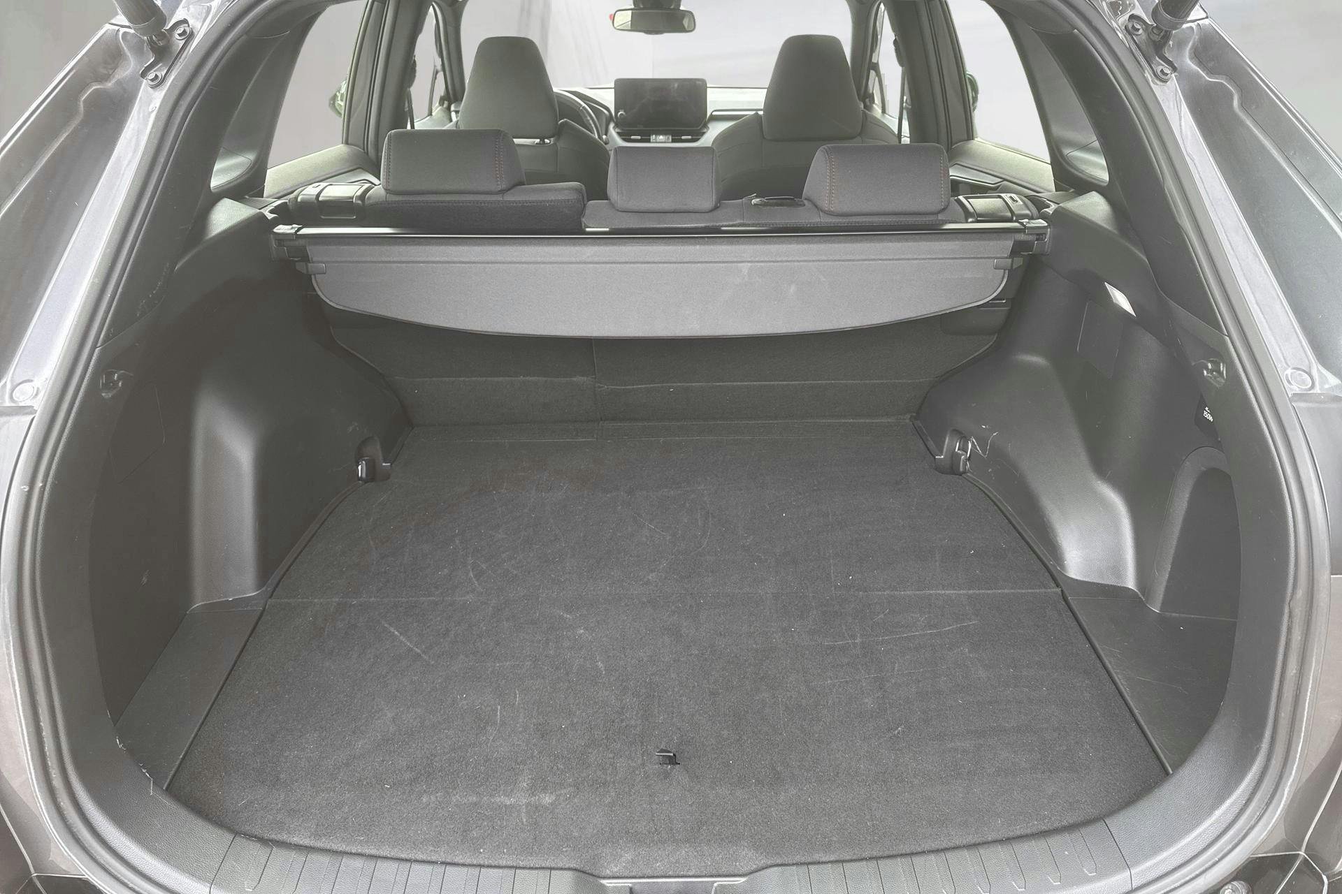 Vehicle Image 9
