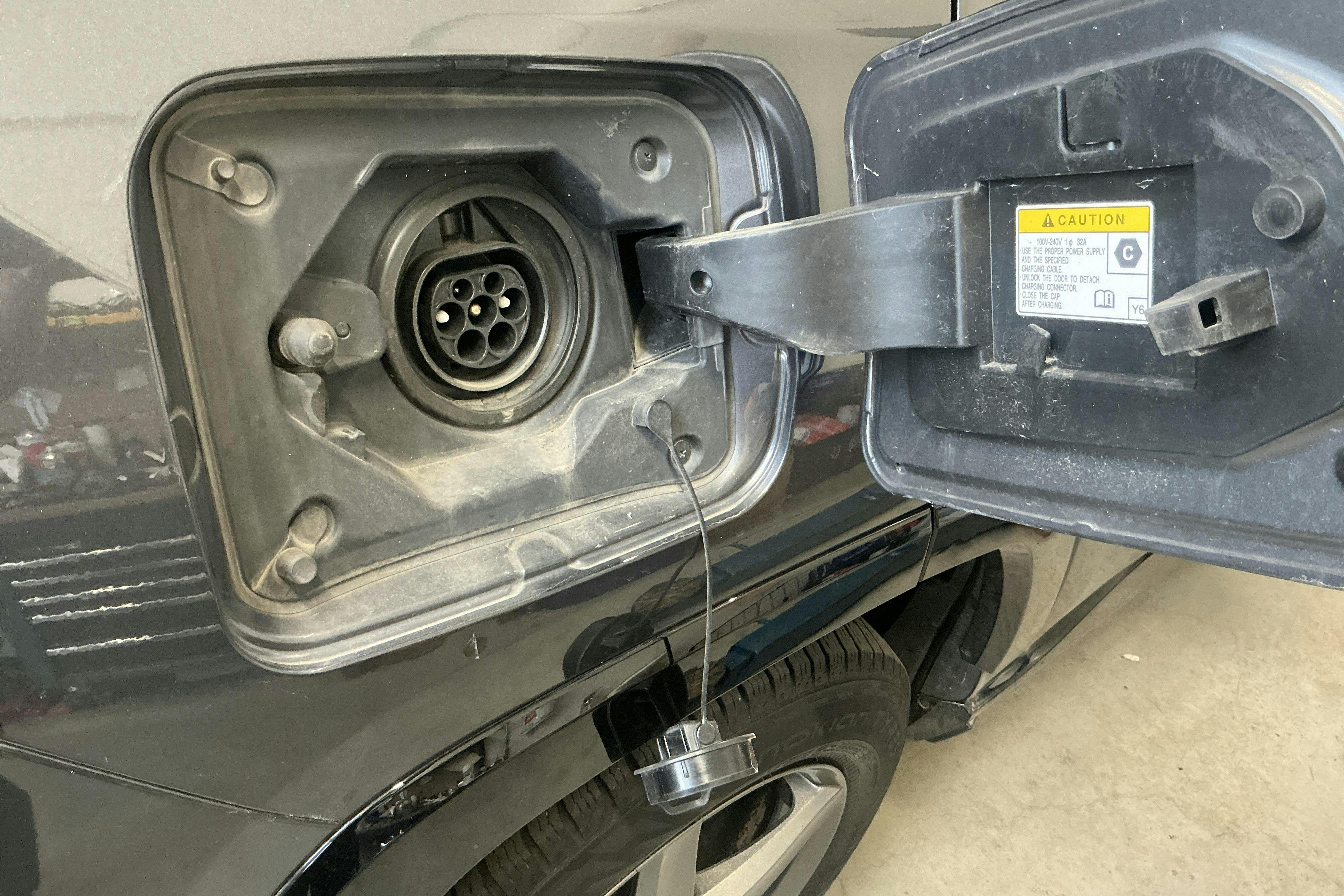Vehicle Image 15