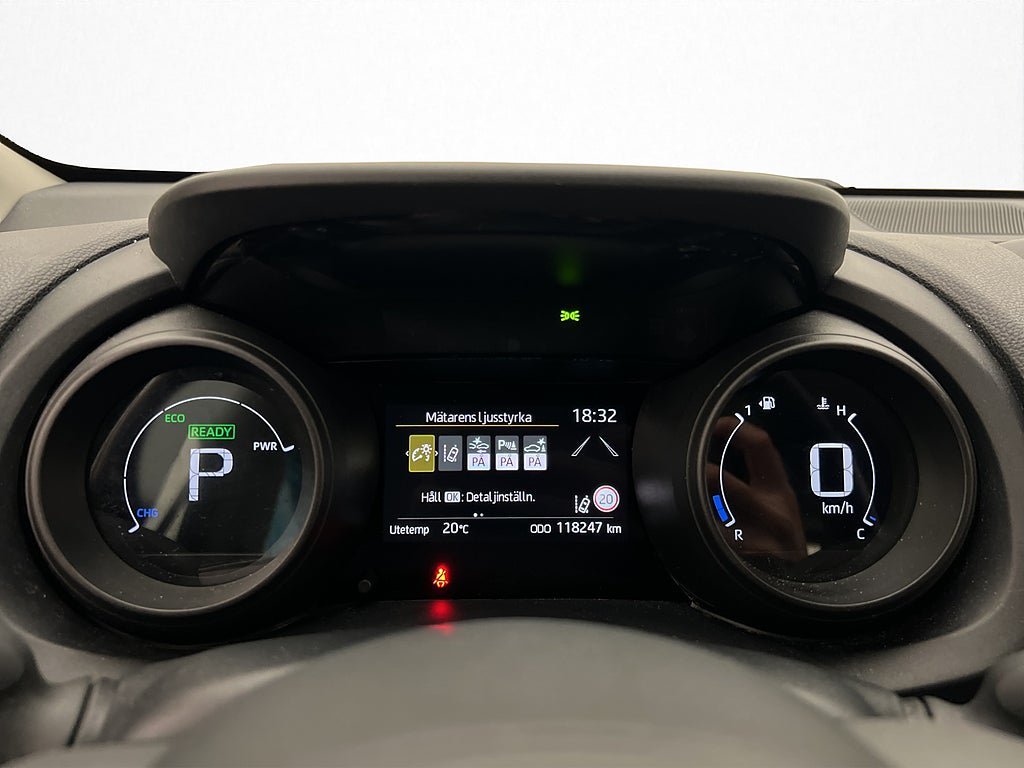 Vehicle Image 13