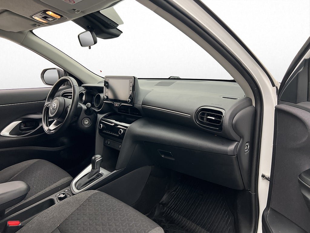 Vehicle Image 15