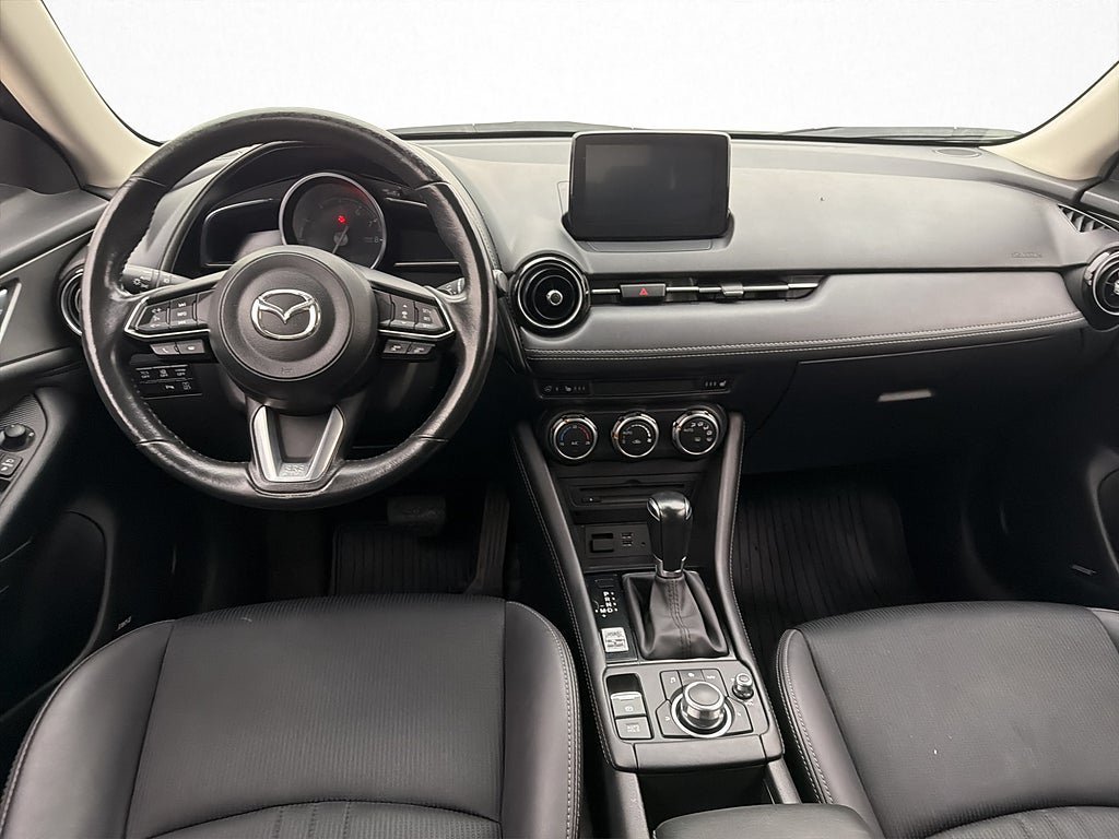 Vehicle Image 12