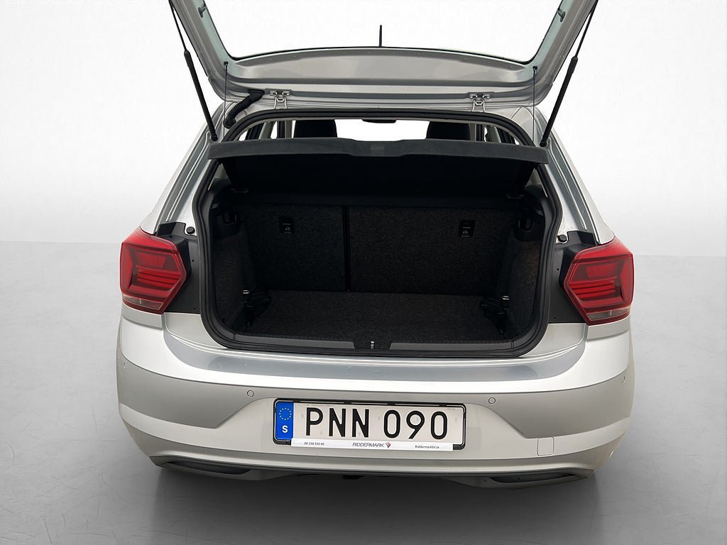 Vehicle Image 19