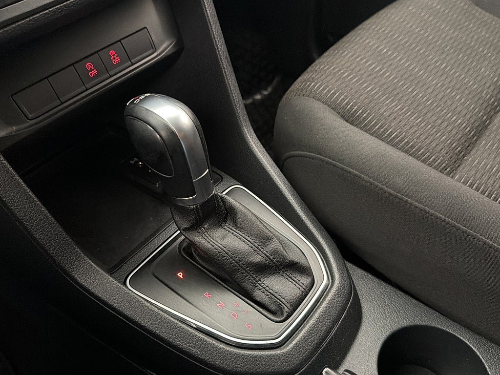 Vehicle Image 24
