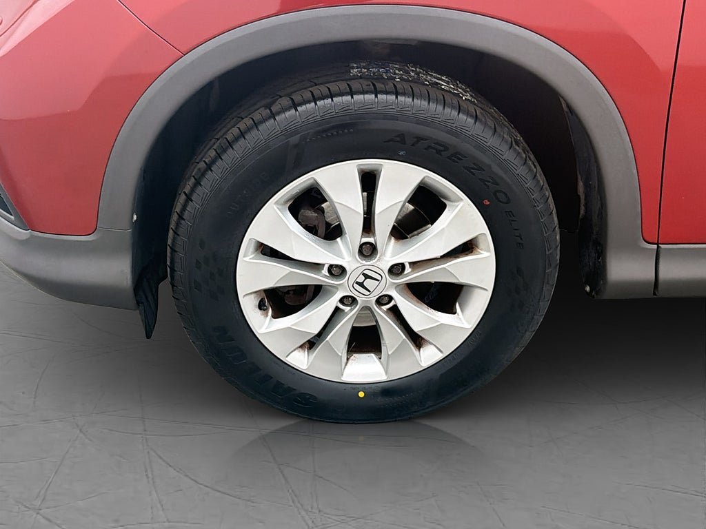 Vehicle Image 25