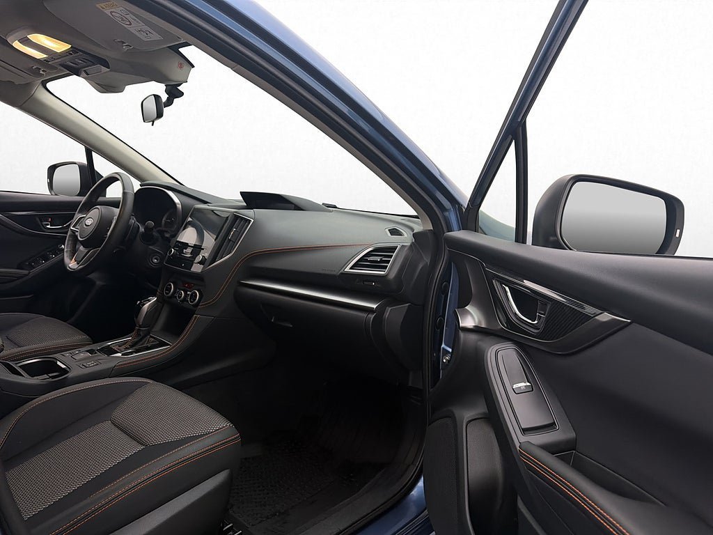 Vehicle Image 24