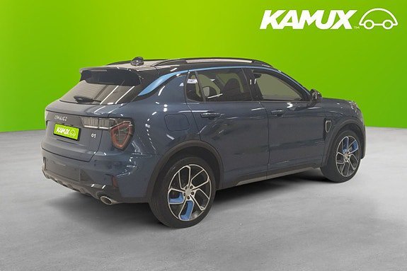 Vehicle Image 4