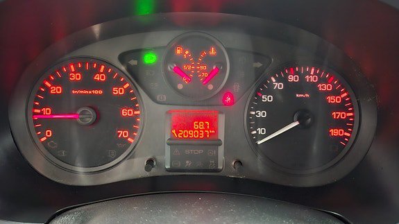 Vehicle Image 10