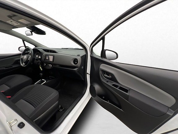 Vehicle Image 15