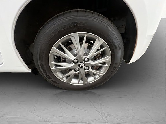 Vehicle Image 31