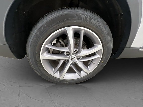 Vehicle Image 36