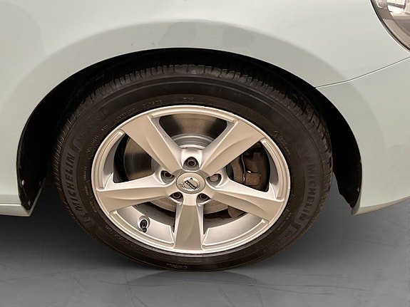 Vehicle Image 33