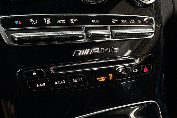 Vehicle Image 27