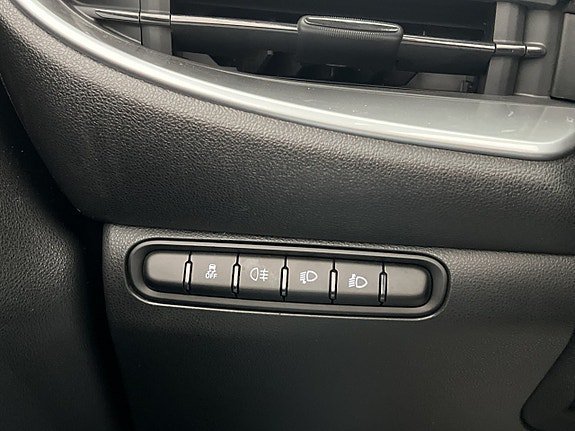 Vehicle Image 27