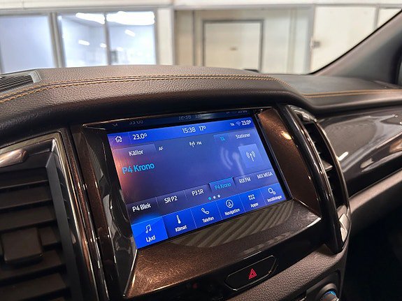 Vehicle Image 17