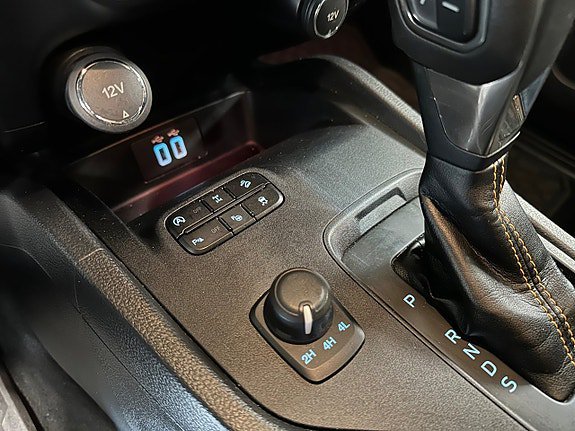 Vehicle Image 22