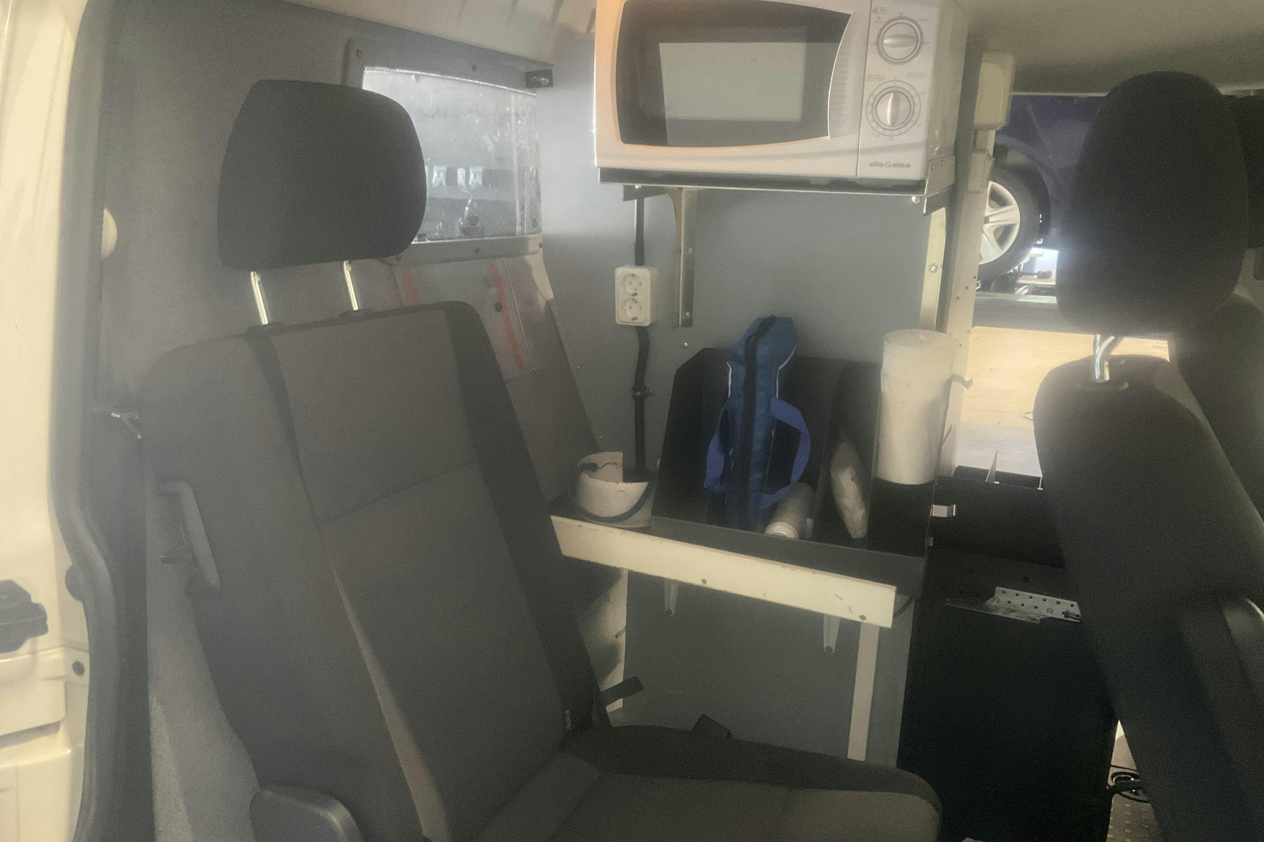 Vehicle Image 15