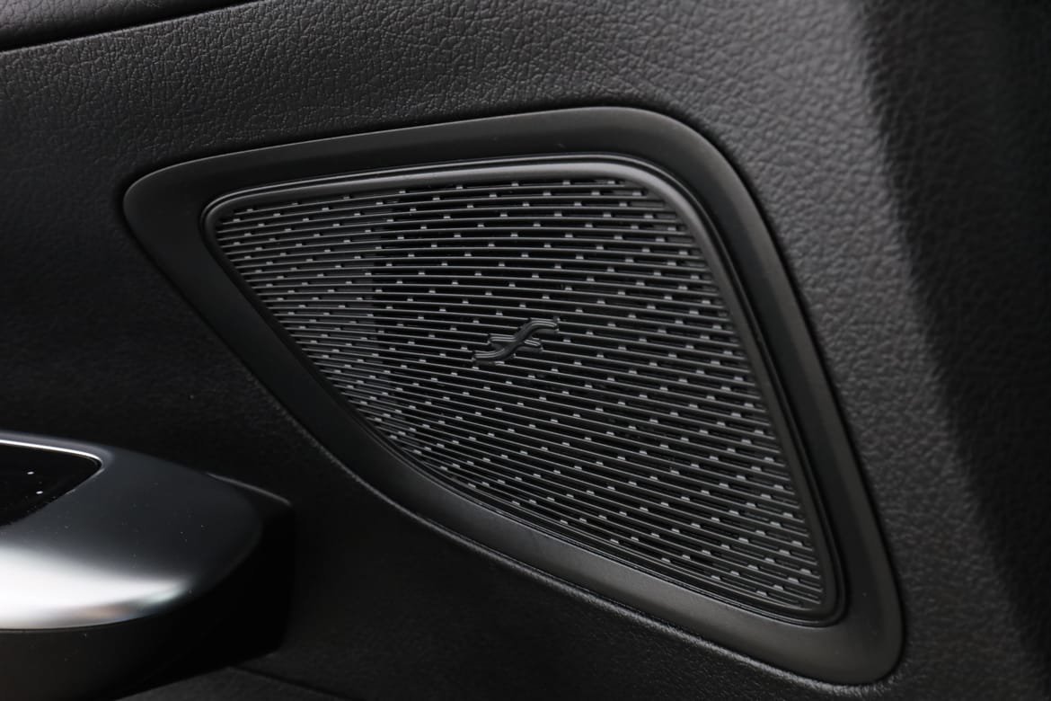 Vehicle Image 37