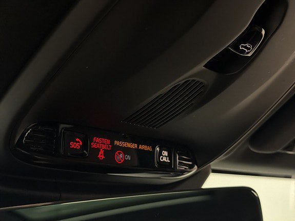 Vehicle Image 27