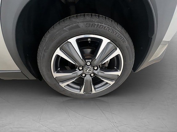Vehicle Image 31