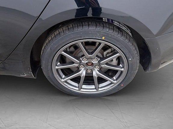 Vehicle Image 31