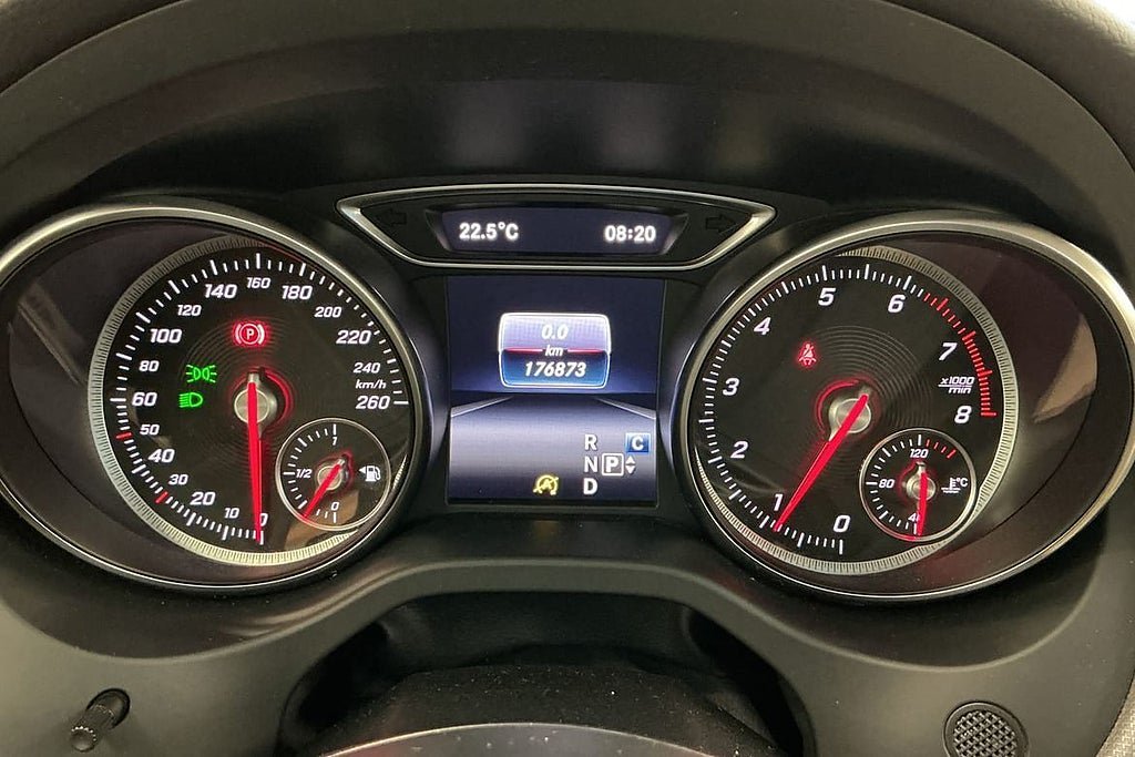 Vehicle Image 22