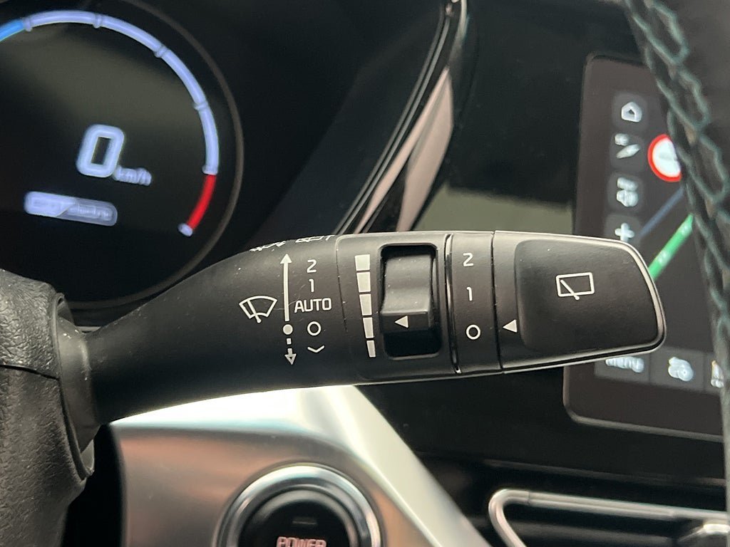 Vehicle Image 28