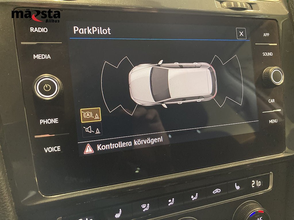 Vehicle Image 18