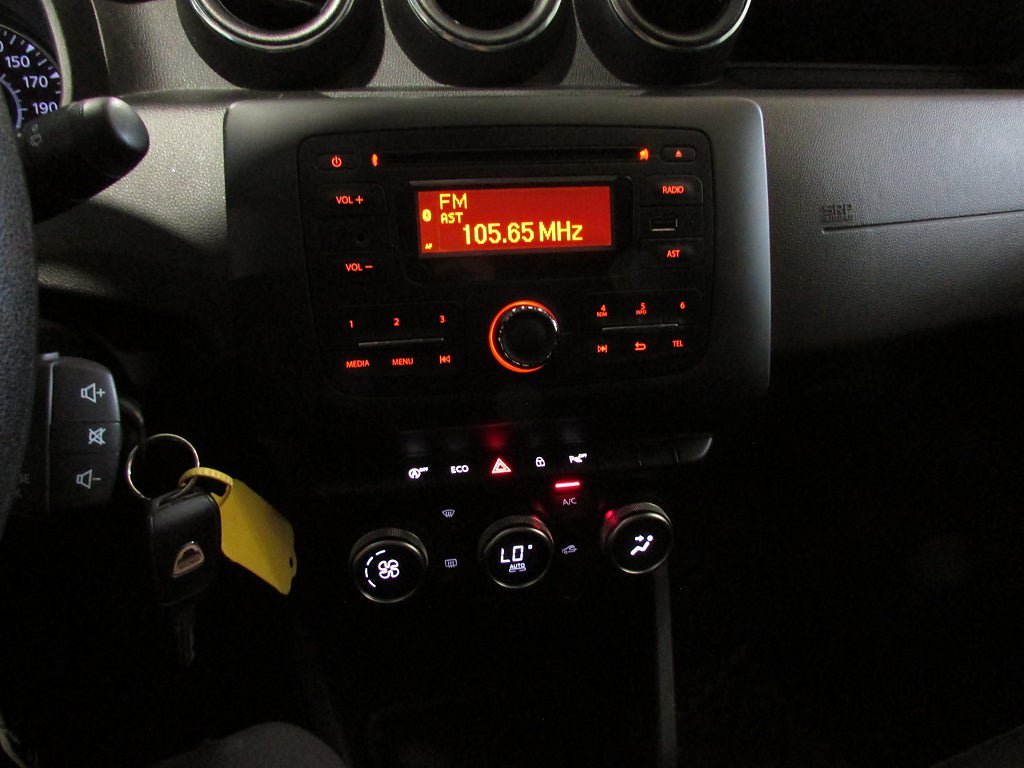 Vehicle Image 14