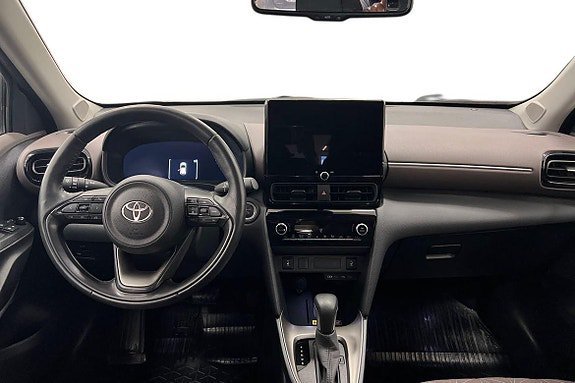 Vehicle Image 10