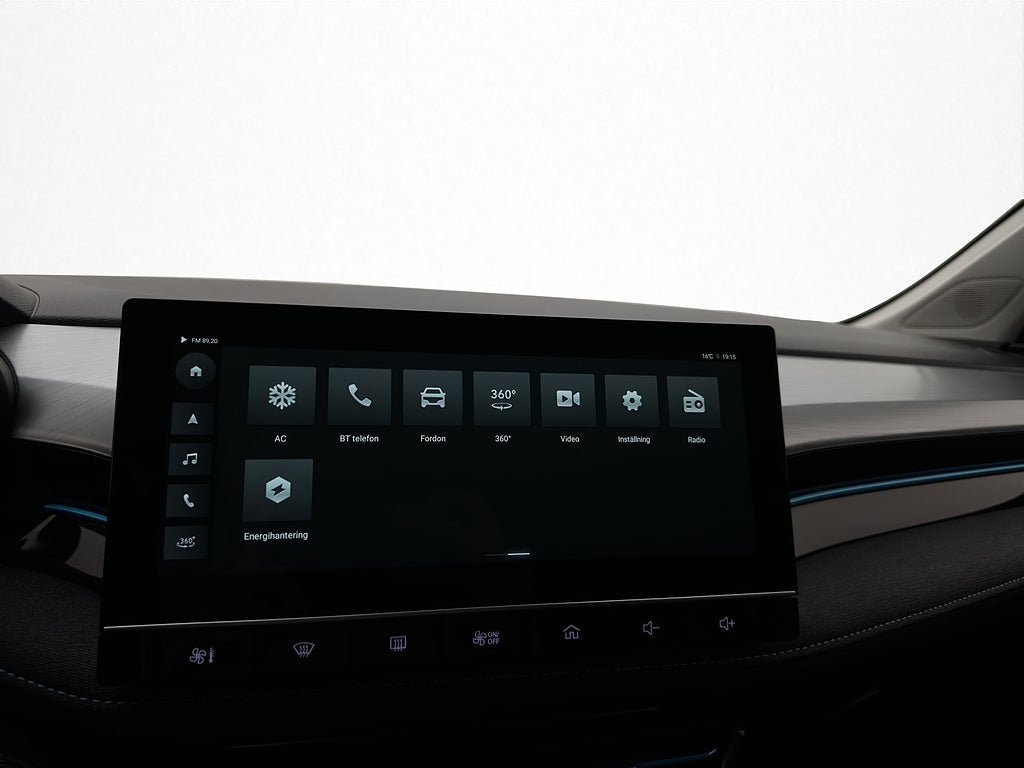 Vehicle Image 23