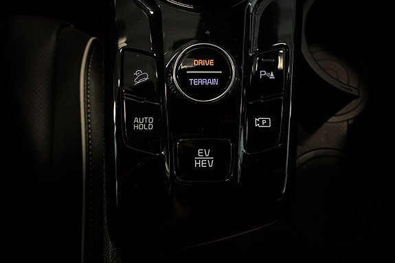 Vehicle Image 28