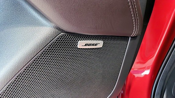 Vehicle Image 24