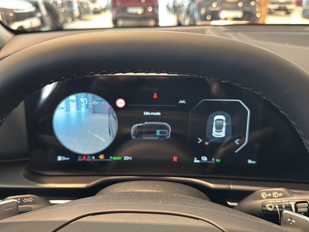 Vehicle Image 15