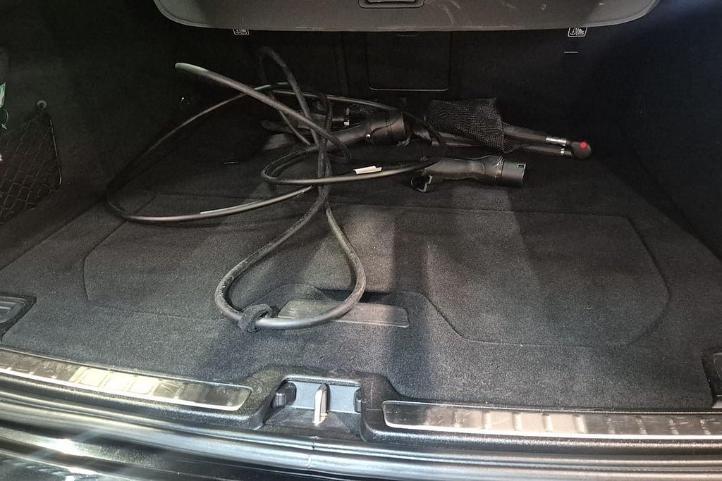 Vehicle Image 24