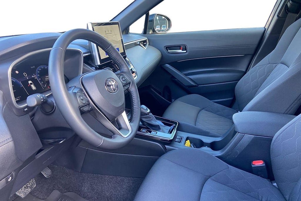 Vehicle Image 14