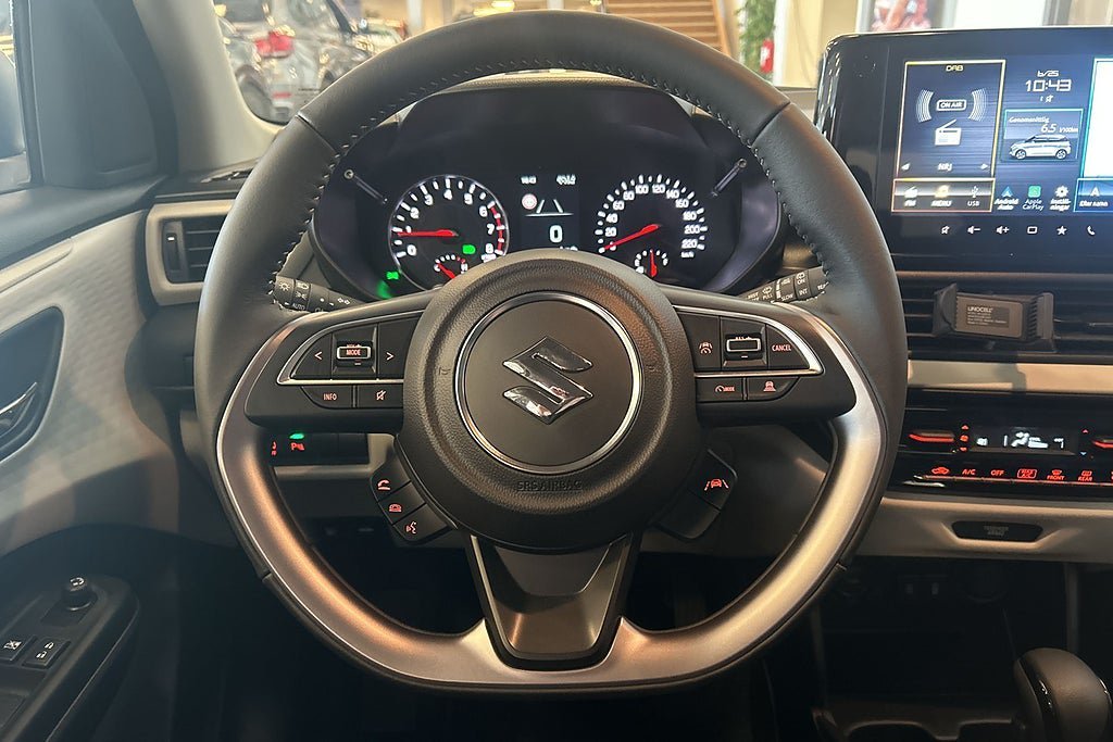 Vehicle Image 18