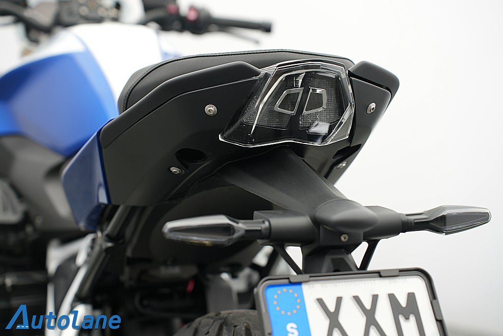 Vehicle Image 16