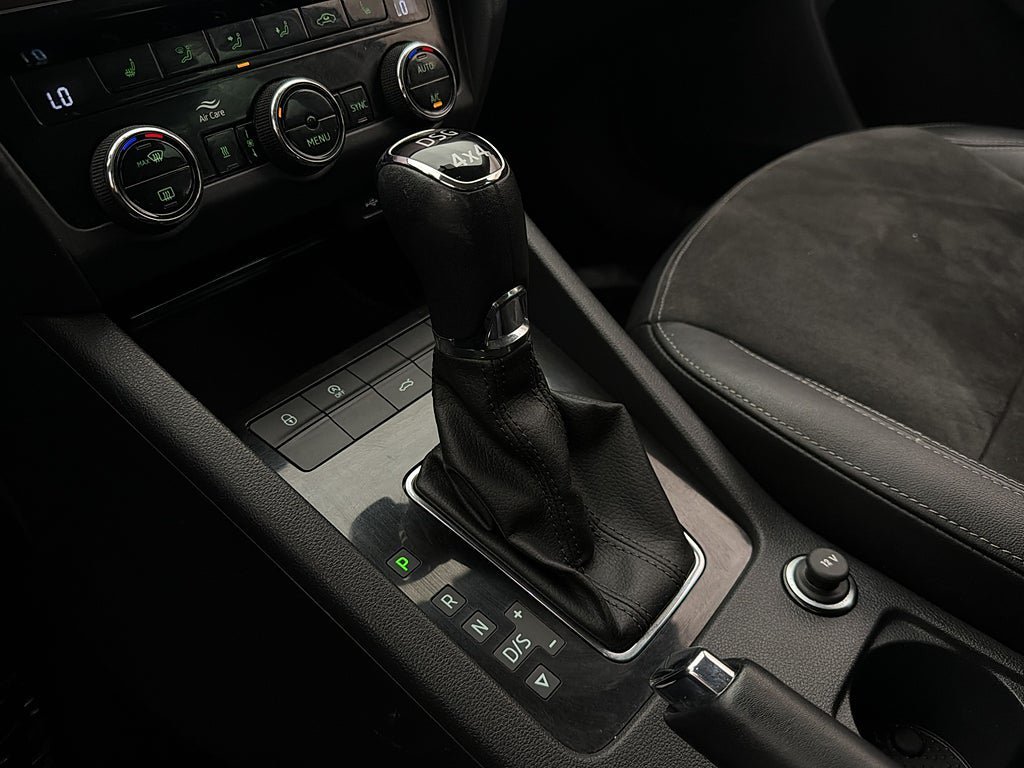 Vehicle Image 27