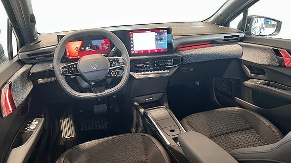 Vehicle Image 11