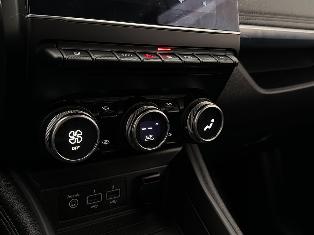 Vehicle Image 24