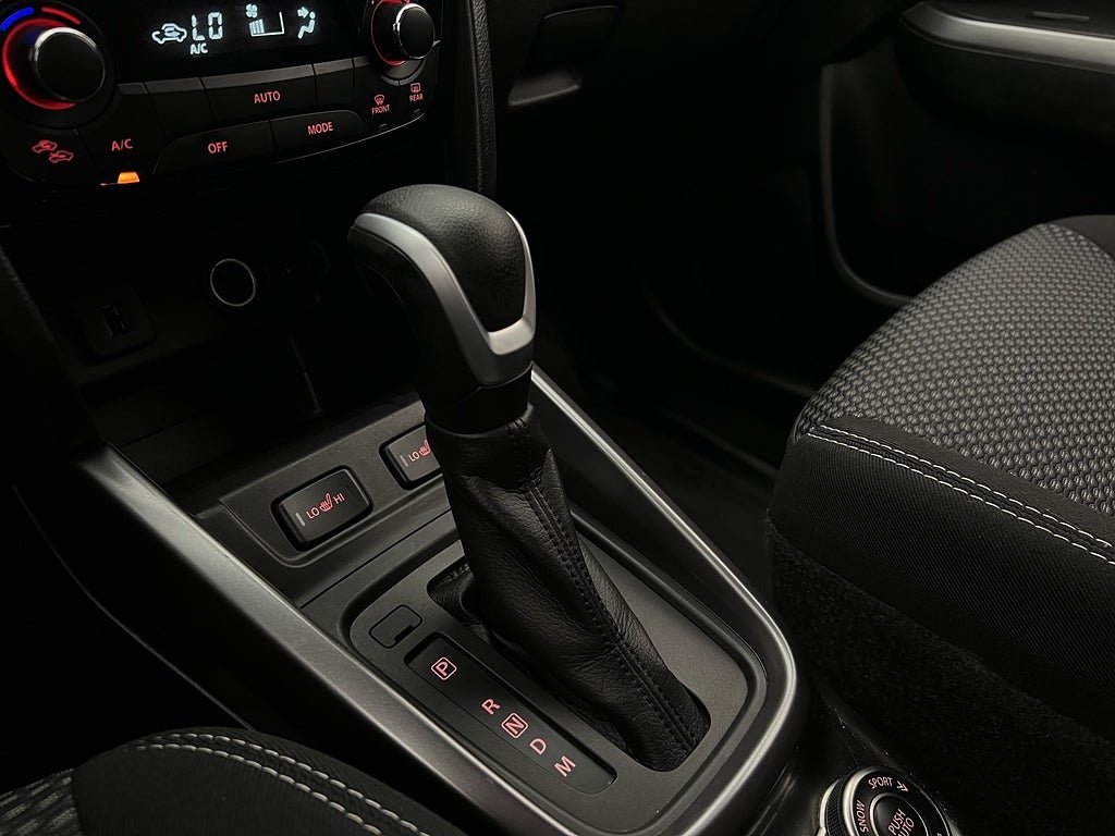 Vehicle Image 21