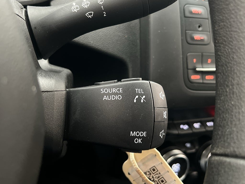 Vehicle Image 26