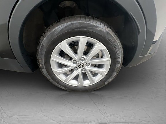 Vehicle Image 30