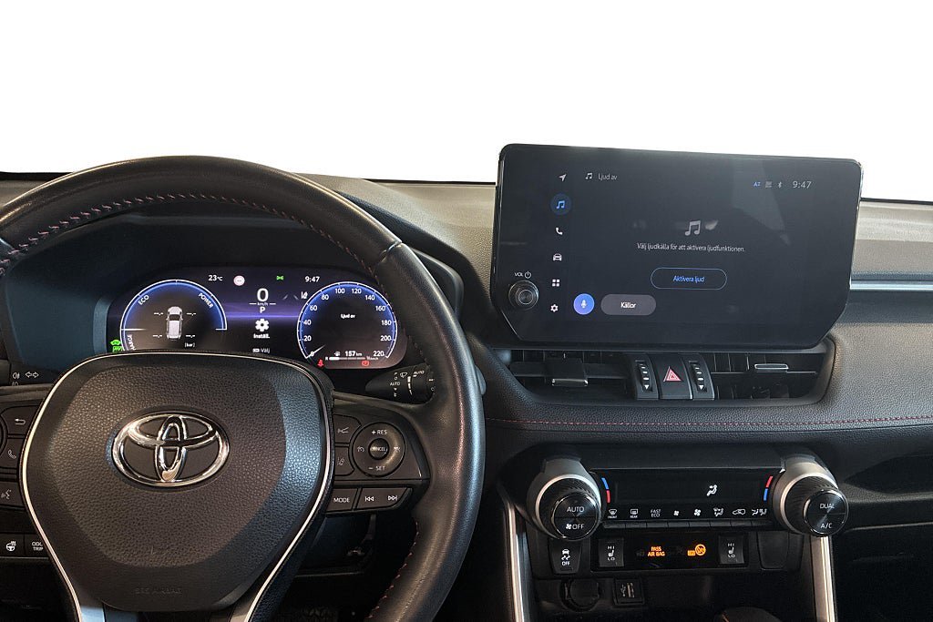 Vehicle Image 11