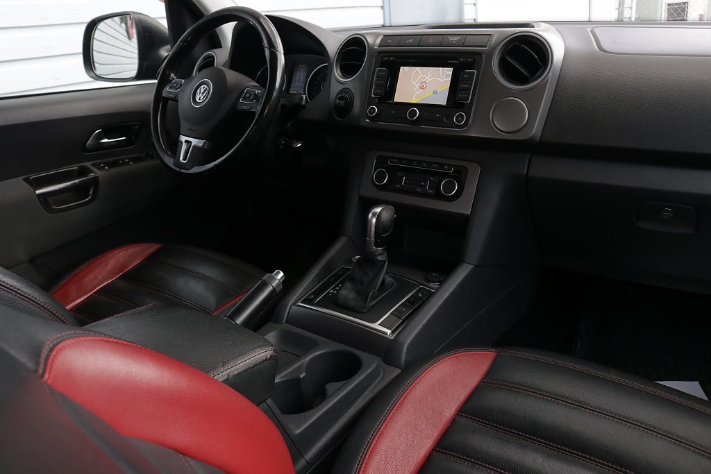 Vehicle Image 24