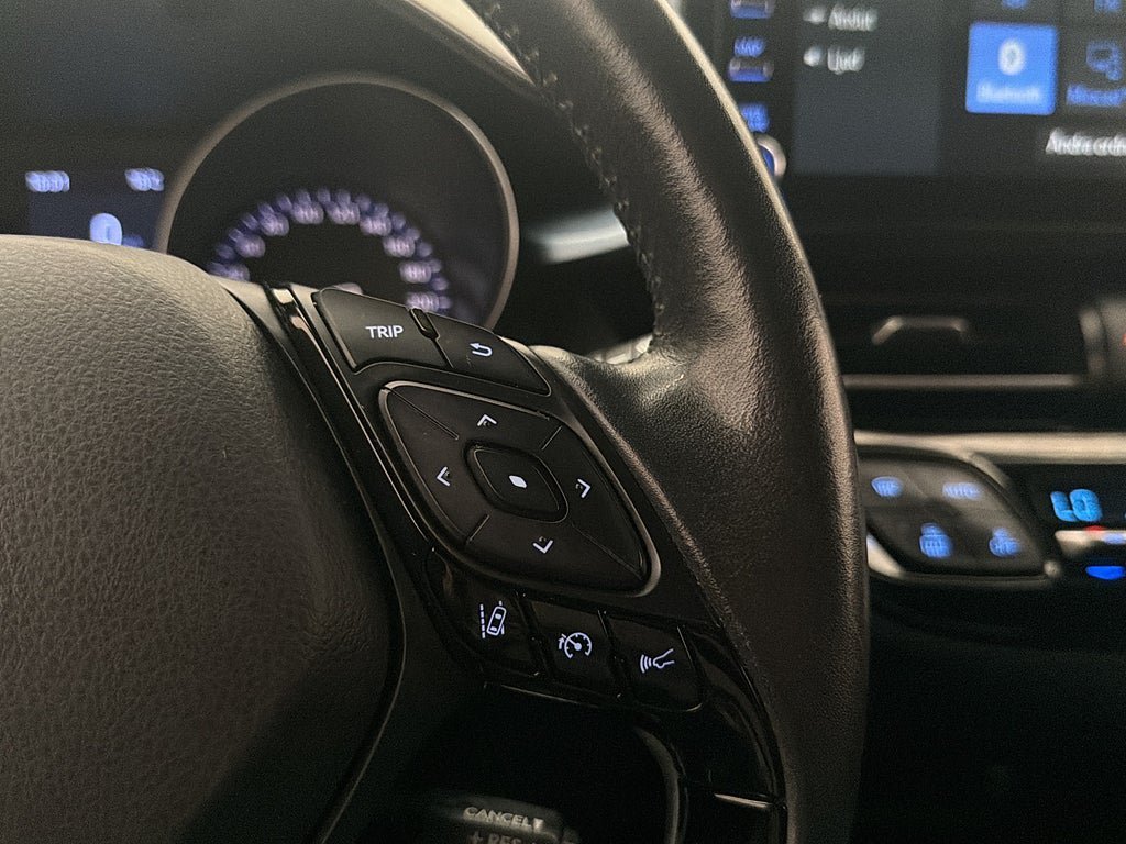 Vehicle Image 19