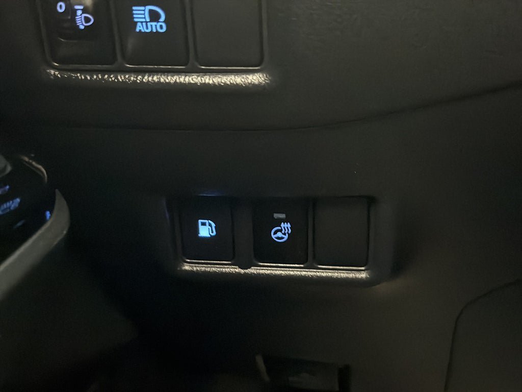 Vehicle Image 28