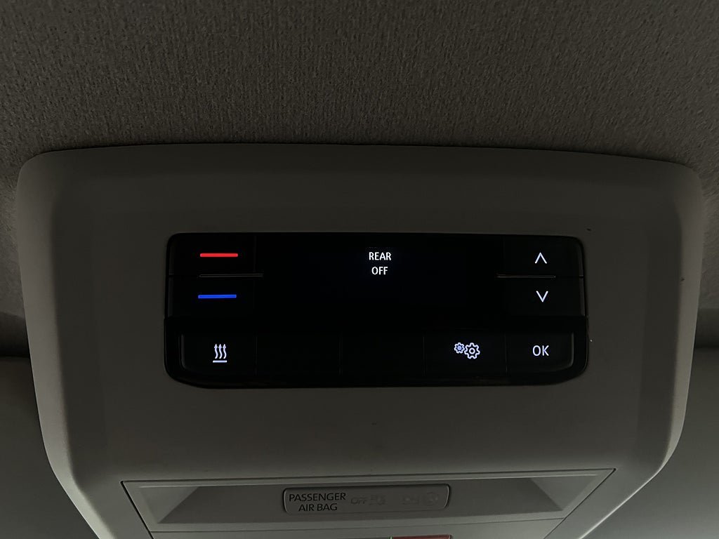 Vehicle Image 28