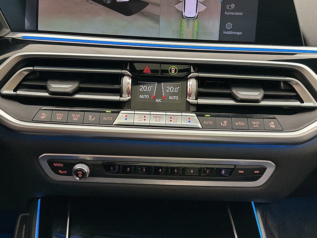 Vehicle Image 27