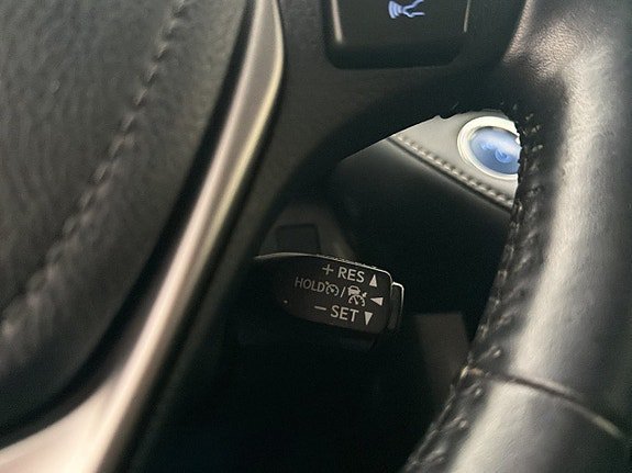 Vehicle Image 28
